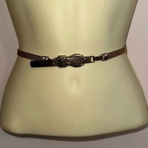 Vintage 80s gold mesh belt with hook buckle